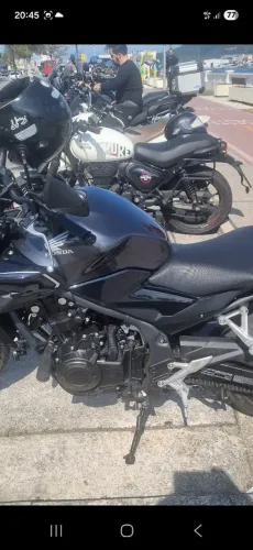 Cb500f ano 2023