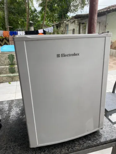 Frigobar 220v