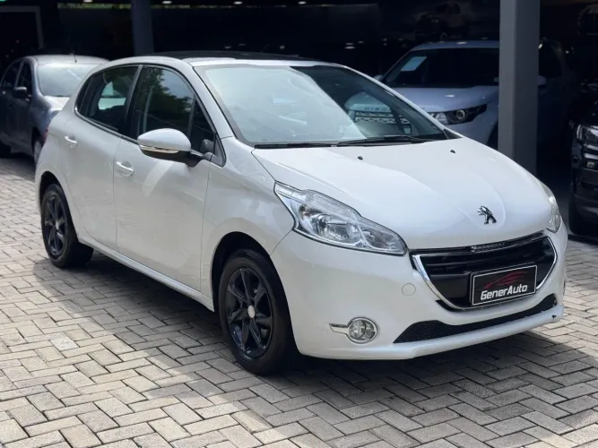 Peugeot 208 Allure 1.6 Flex 16V 5P Aut. 2016