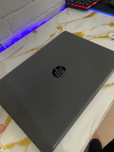 Notebook HP 246 G7 ? Intel Core i3 7ª Geração, 4GB RAM, SSD 240GB.
