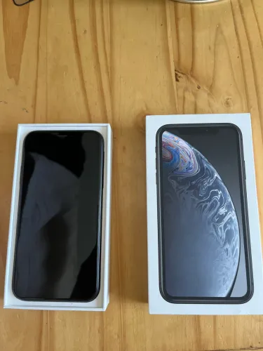 iPhone XR 128gb preto