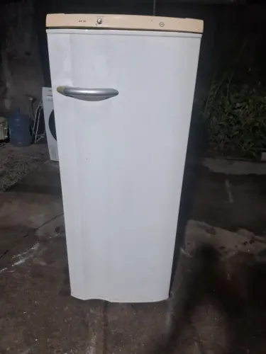 Geladeira Electrolux  c/ garantia 