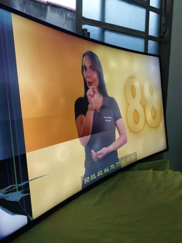 Tv smart samsung  48polegadas tela curva