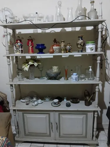Vendo estante de madeira