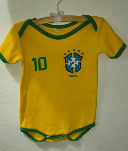 Body infantil Brasil 3 a 6 meses 