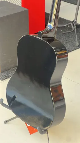 Violão acústico nylon Marquês VN-02BKAC preto R$480