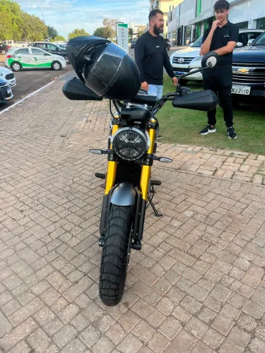 Troco por carro ou vendo aceito carta de crédito