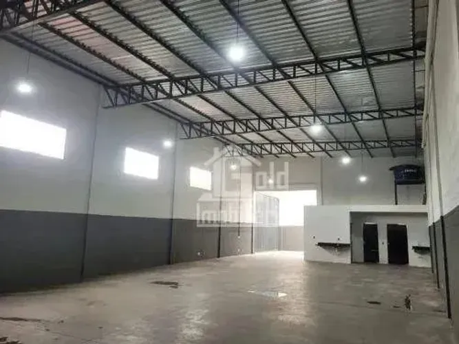 Galpão para alugar, 330m² no Jardim Jóquei Clube - Ribeirão Preto/SP