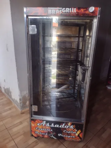 Máquina de assar frango 