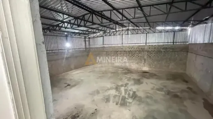 Galpão para alugar 320mt² no Bairro das Industrias