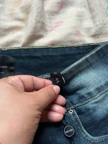 Short novo na etiqueta