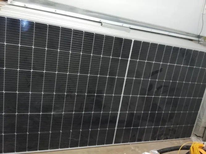 Vendo 14 painés de energia solar, R$ 10.000,00