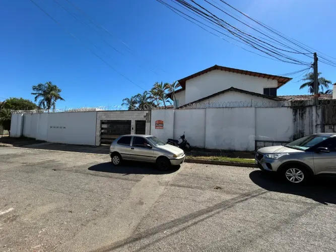 Sobrado em Cond. Fechado no Sta Genoveva