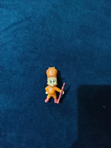 Hortelino Caçador anos 90 - Kinder ovo