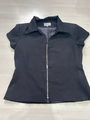 Blusa de ziper na frente viber empresaria