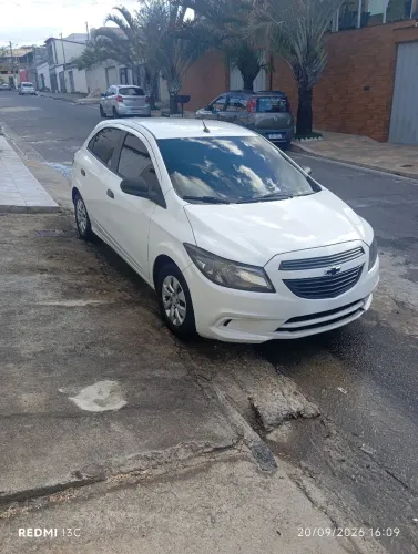 Chevrolet Onix JOY Hatch 1.0 8V Flex Mec. 4P 2019