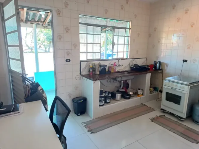 Ponto Comercial com Edícula - Cidade Morumbi - 253m².