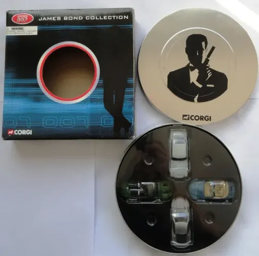 james bond 007 collection corgi lata 4 miniaturas do filme - antigo não hot wheels