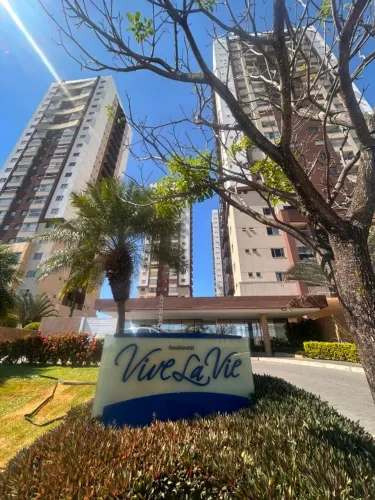 93 metros - Saída EPTG - Vive La Vie - Águas Claras - Direto Proprietário