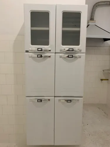 Armário Paneleiro em Aço 6 portas
