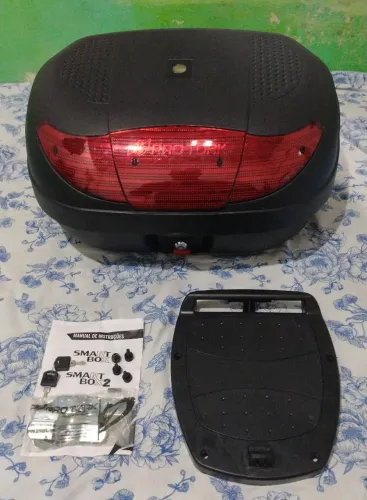 Vendo Baú de 40L+Suporte do Baú (Leia a Descrição!)