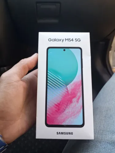 SAMSUNG M54