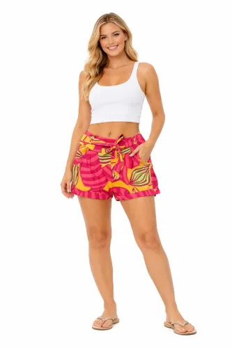 Vendo short Botswana tamanho M, super colorido e estiloso.