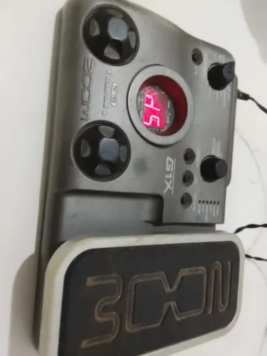 Zoom G1X