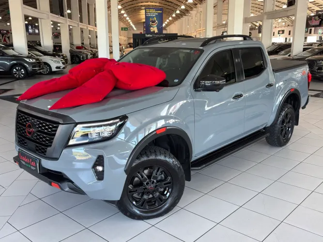 Nissan Frontier Pro4x CD 4X4 2.3 Bi-TB Die. AUT 2024