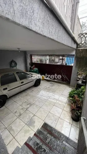 Casa residencial à venda em Santo André/SP - Vila Rica - 3 dormitórios, 1 suíte, 2 vagas d