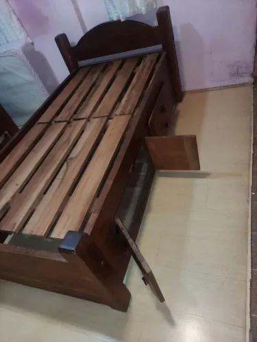 Cama de solteiro 