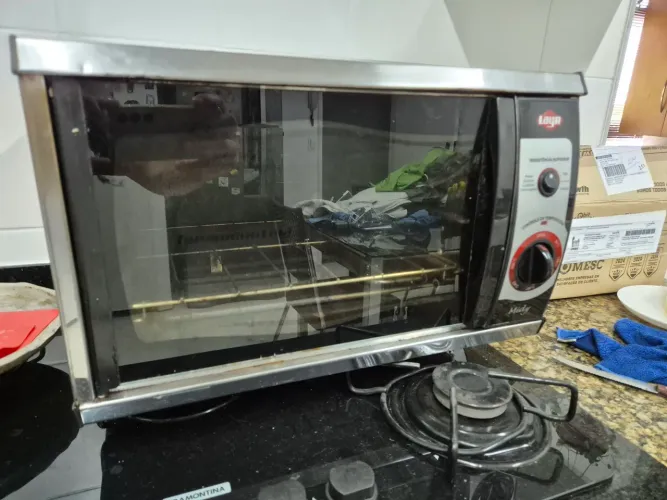 Forno Elétrico Layr 1300w 21litros 220v