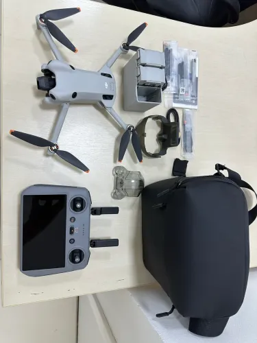 Drone DJI Mini 4 Pro Perfeito Combo Fly More 3 baterias