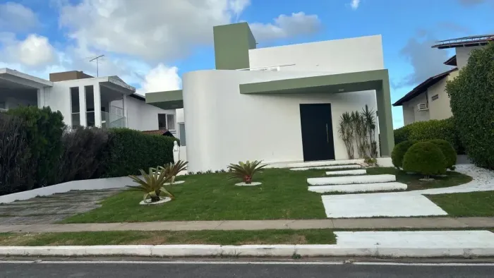 Alugo linda casa no Aldebaran com 04 suites