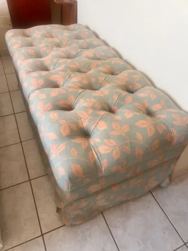 PUFF BAÚ QUARTO CAMA CASAL - Tamanho 130 X 65 x 50