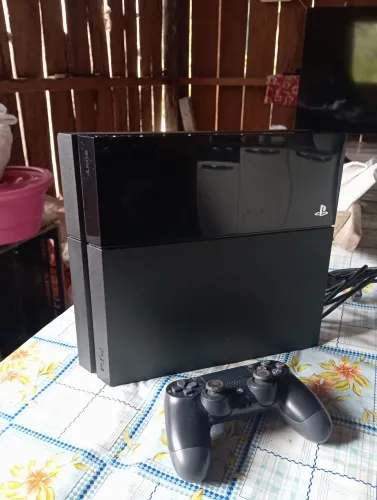 Vendo PS4