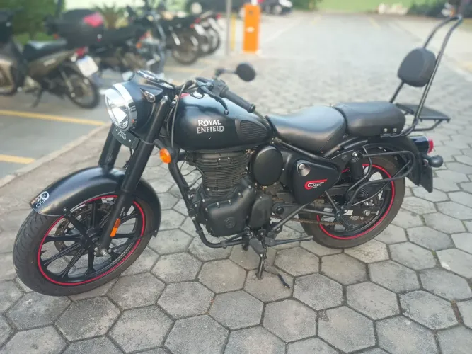 Royal enfield classic 350 2025