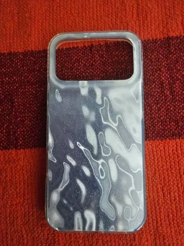 16 Capinhas de iphone 17 pro max novas e usadas em excelente estado