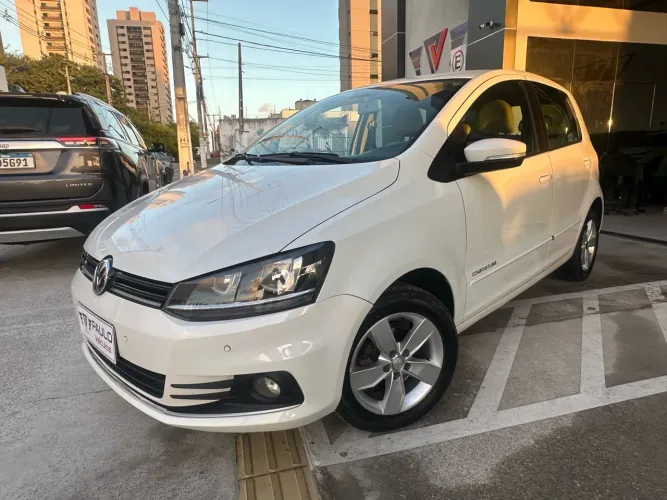 Volkswagen Fox Comfortline 1.6 Flex 8V 5P 2018