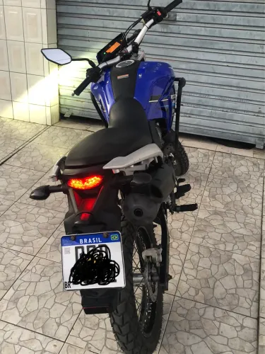 Vende-se lander 