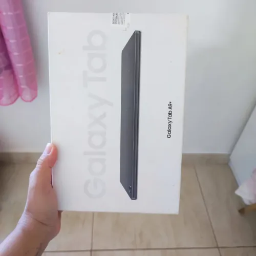 Tablet Samsung A9+
