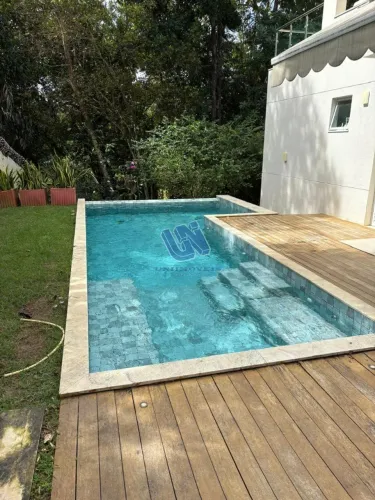 Casa de Condominio em Alphaville I com 4 Quartos Suítes 750m2