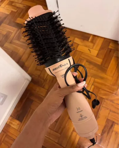 Escova Secadora - SEMINOVA.