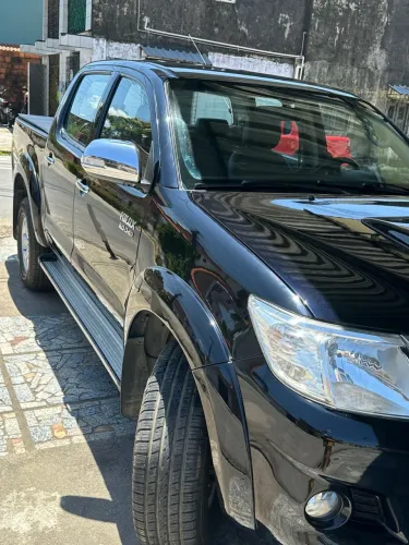 Toyota Hilux CD SRV D4-d 4X4 3.0 TDI Diesel AUT 2014