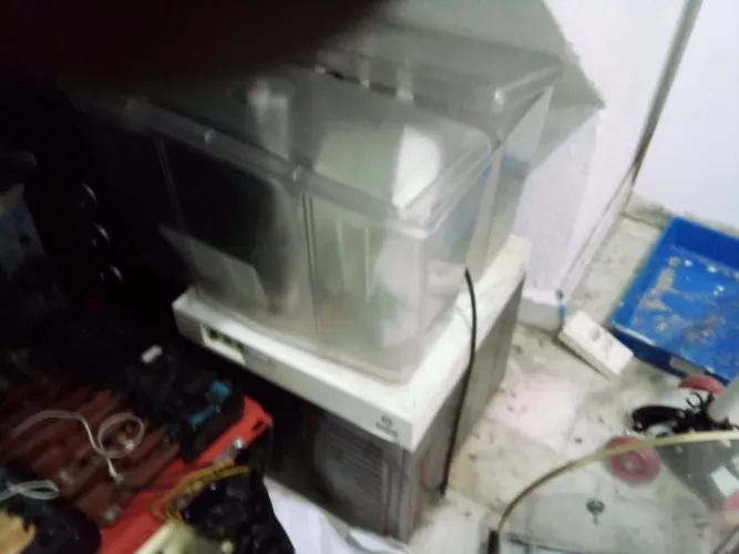 Equipamentos para lanchonete ou cantina. Preços a combinar