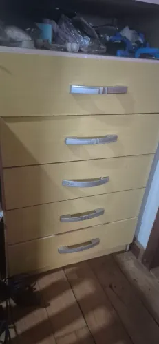 Cômoda 5 gavetas