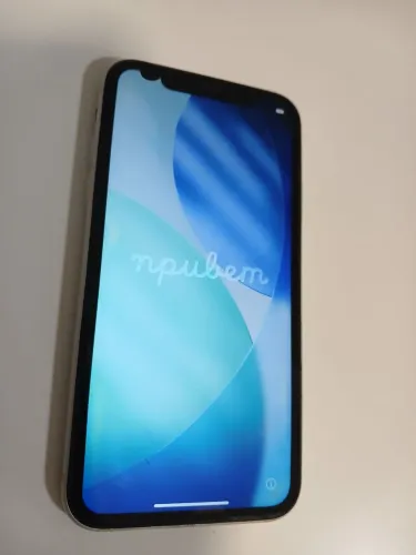 iPhone 11