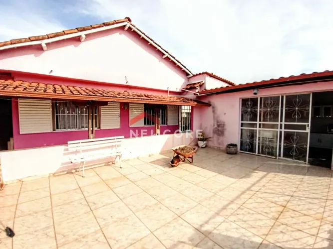 Casa em Rua Solo Negro - Pombal - Caeté/MG