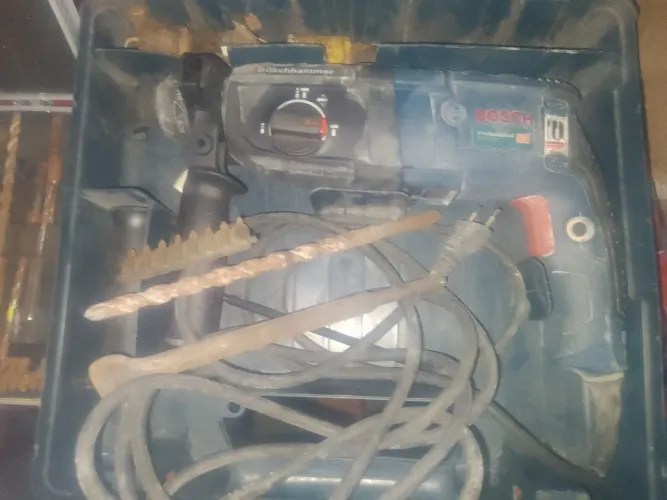 Vendo ou troco por notebook ou computador. Venda 600 reais tudo completo