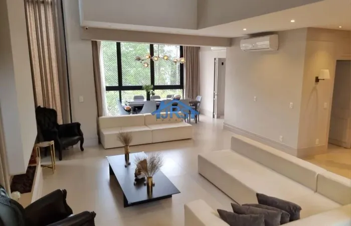 Casa à venda e para alugar em Santana de Parnaíba, Tamboré, com 5 suítes, com 600 m², Tamb